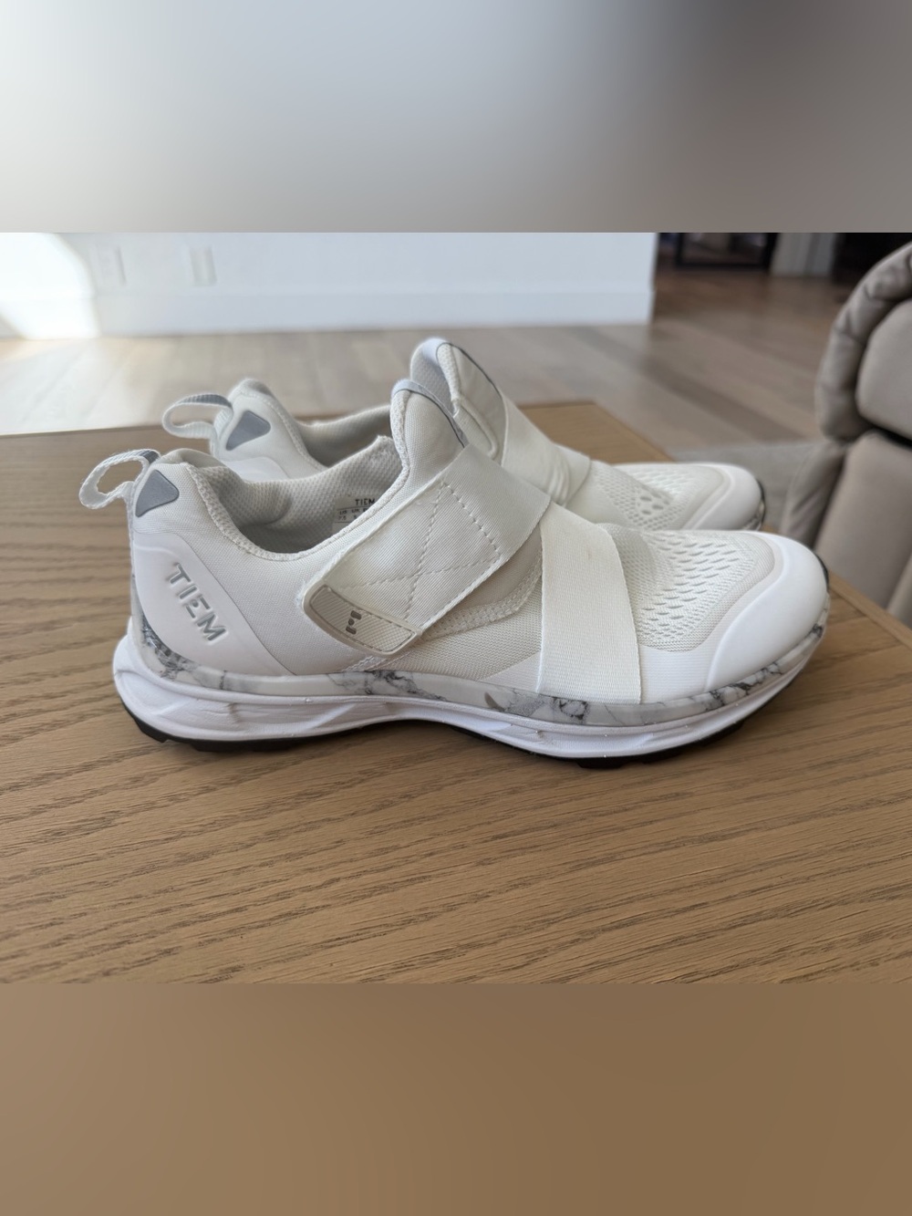 TIEM Slipstream Women's Indoor Cycling Shoes White Marble Size 7.5 w/ SPD Cleats
